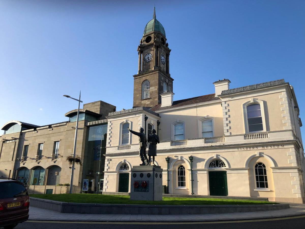 Central Lisburn Duplex Apartment Siren Stays Exterior foto
